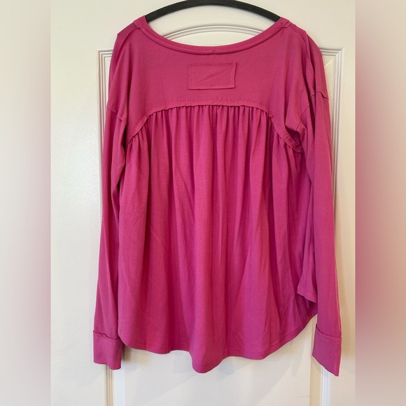 NWOT Pink Lily Pink Ribbed Knit Oversized Henley Top - Picture 5 of 8